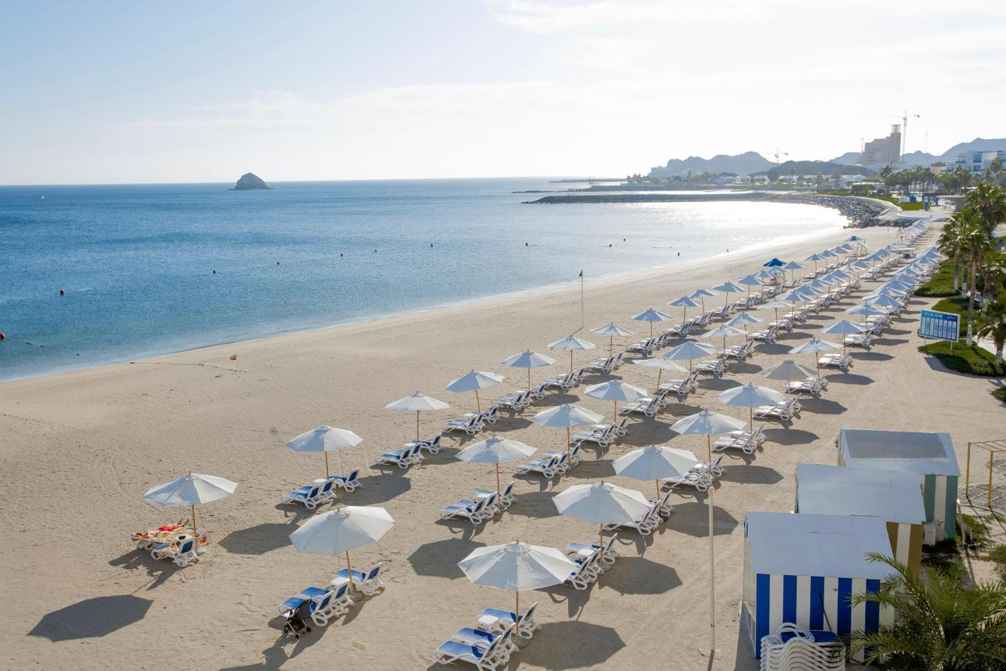 富吉拉丽笙度假酒店 外观 照片 Playa de la Pineda