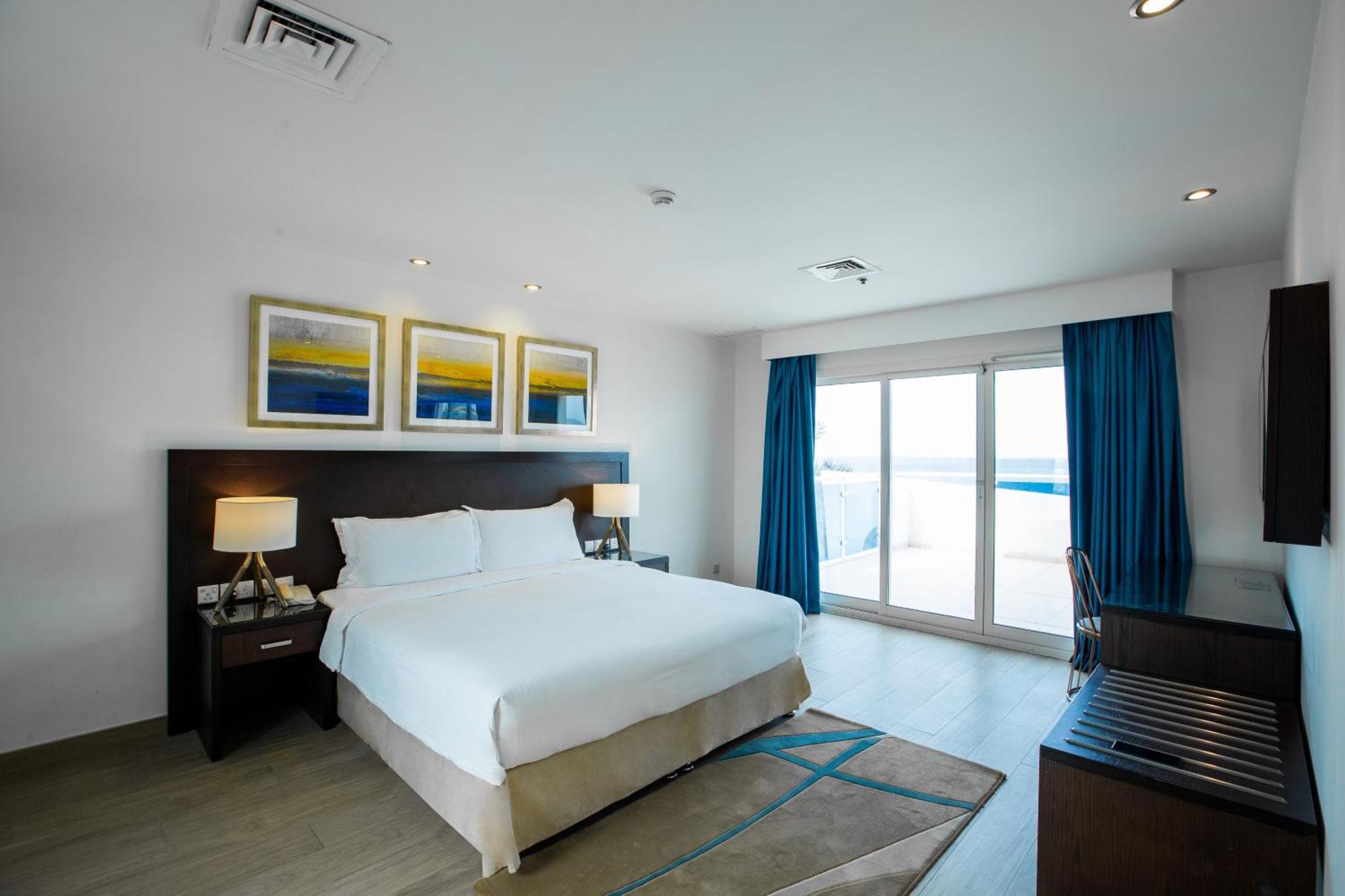 富吉拉丽笙度假酒店 外观 照片 A bedroom at the hotel