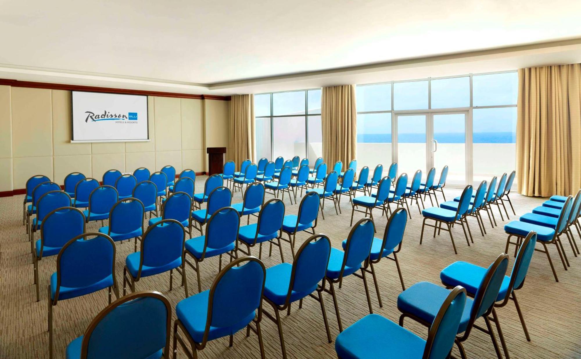 富吉拉丽笙度假酒店 外观 照片 Meeting room