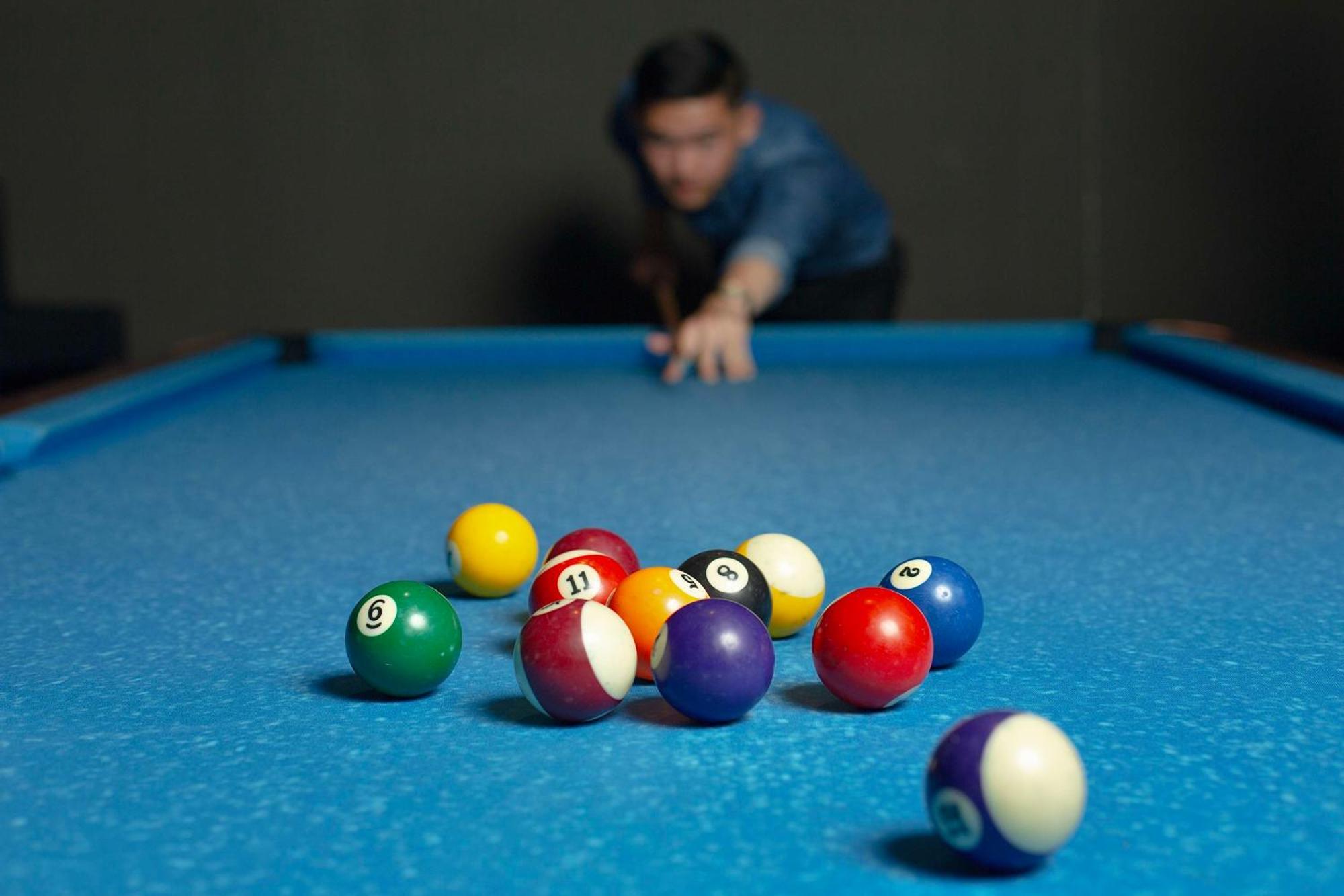 富吉拉丽笙度假酒店 外观 照片 Pool player