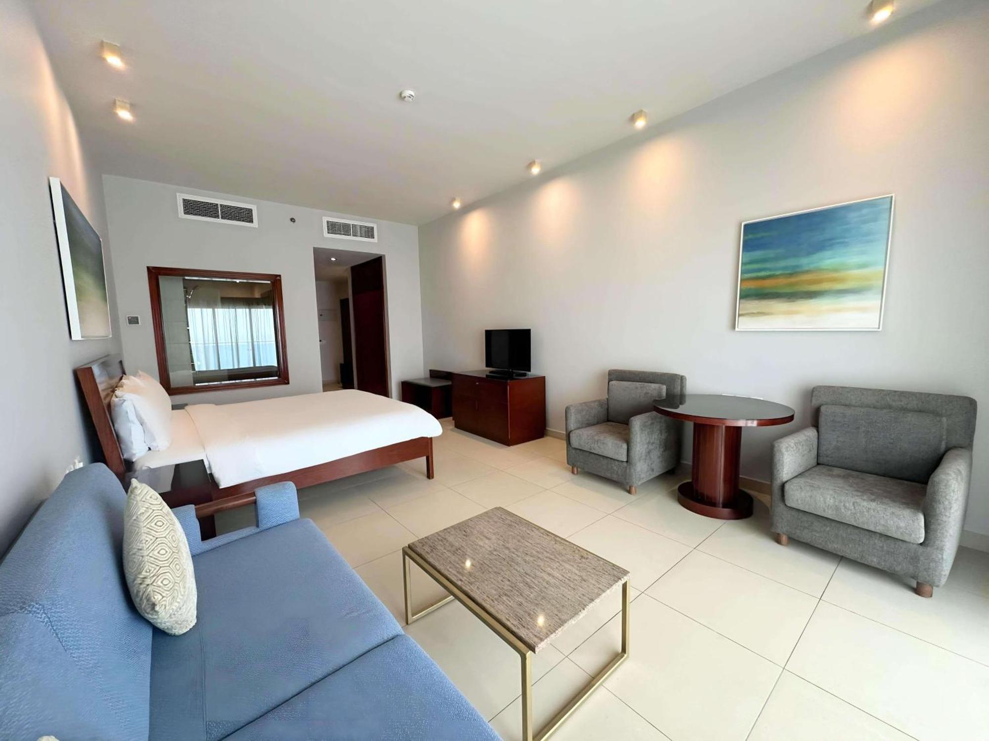 富吉拉丽笙度假酒店 外观 照片 A room at the hotel