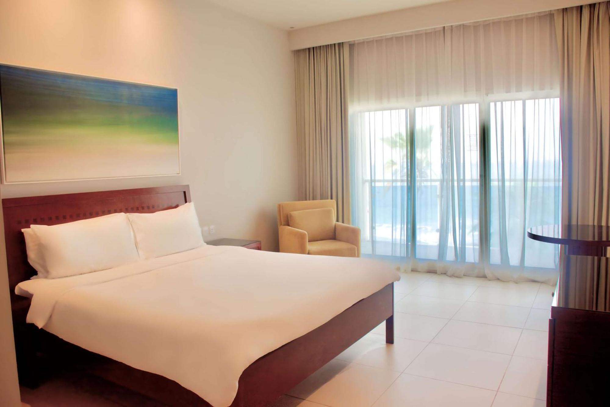 富吉拉丽笙度假酒店 外观 照片 A bedroom at the hotel